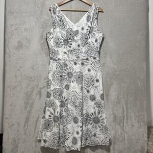 Amanda Lane Women's 14 Black White Floral Fit & Flare Dress Garden Sleeveless